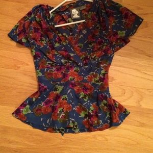 ANTHROPOLOGIE SILK TOP